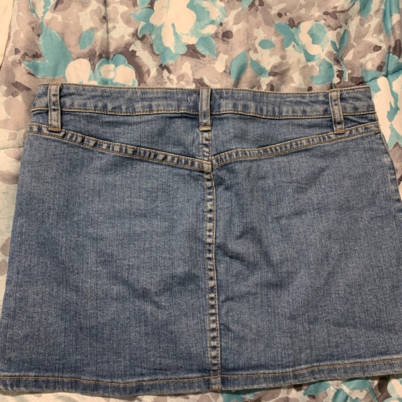 BDG mini jean skirt - Picture 4 of 4